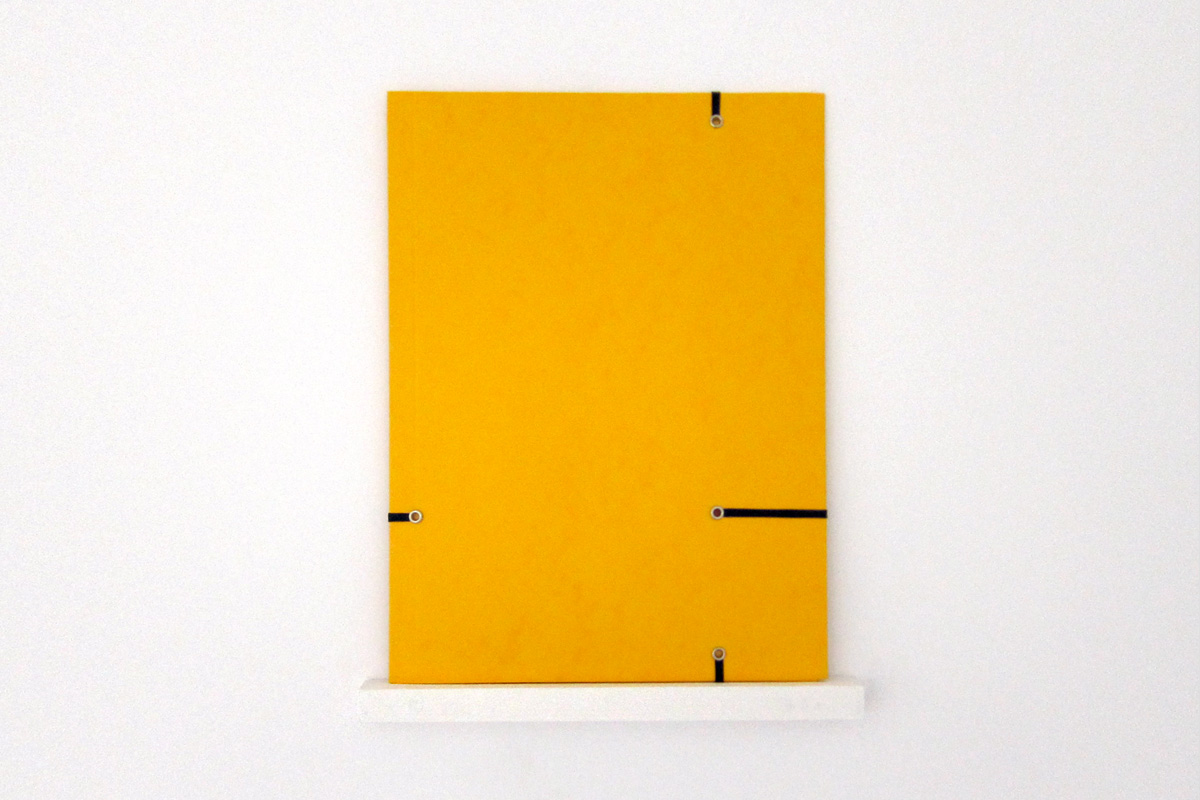 Elsa Werth, ‘Victory Eraser I’, 2013, pochettes cartonnees, elastiques, rivets metalliques, bois peint, 24x34x2cm